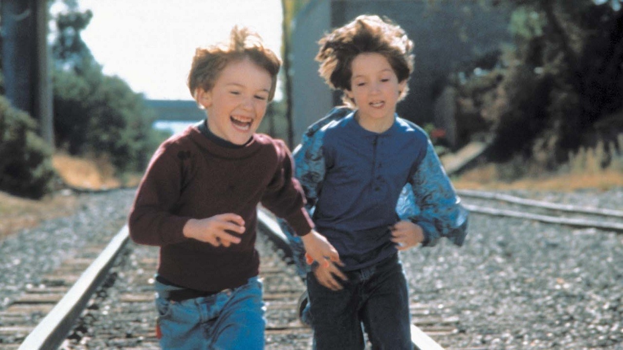 Watch Radio Flyer (1992) Full Movie on Filmxy